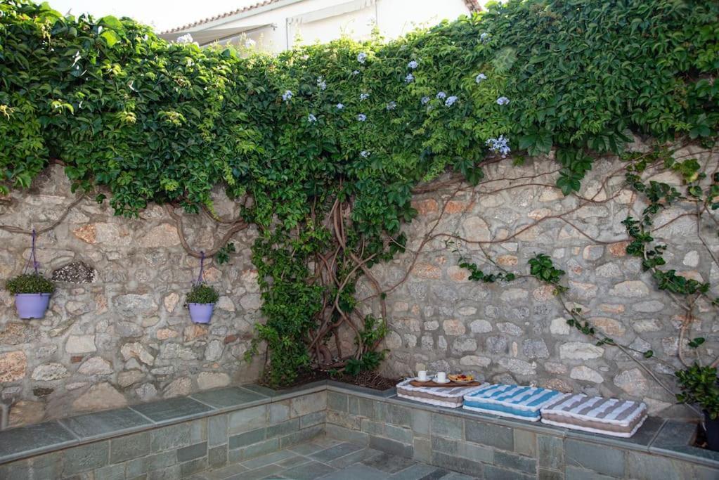 Mansion Eugenie Villa İdra Dış mekan fotoğraf